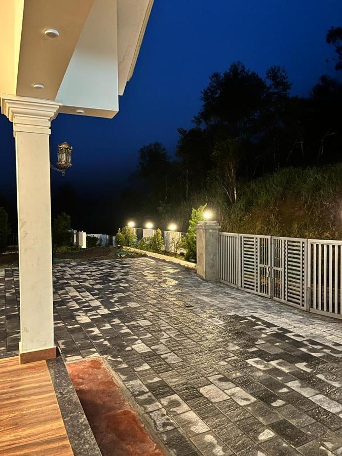 Munnar Alkaline Villa Exterior photo